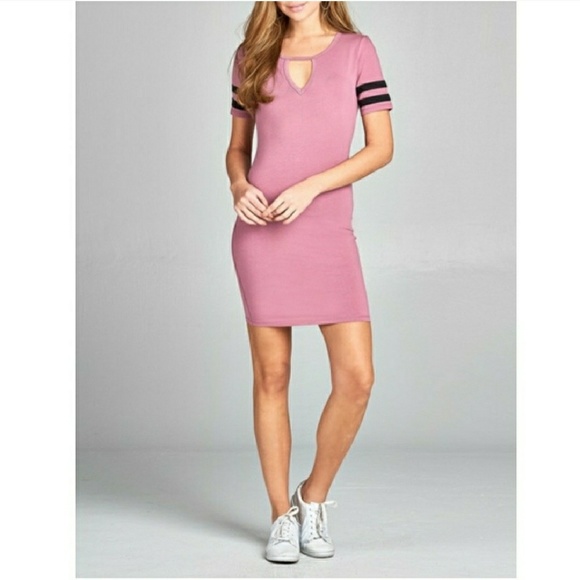 💙Choker Neck Mini Dress👗💙 - Picture 3 of 4